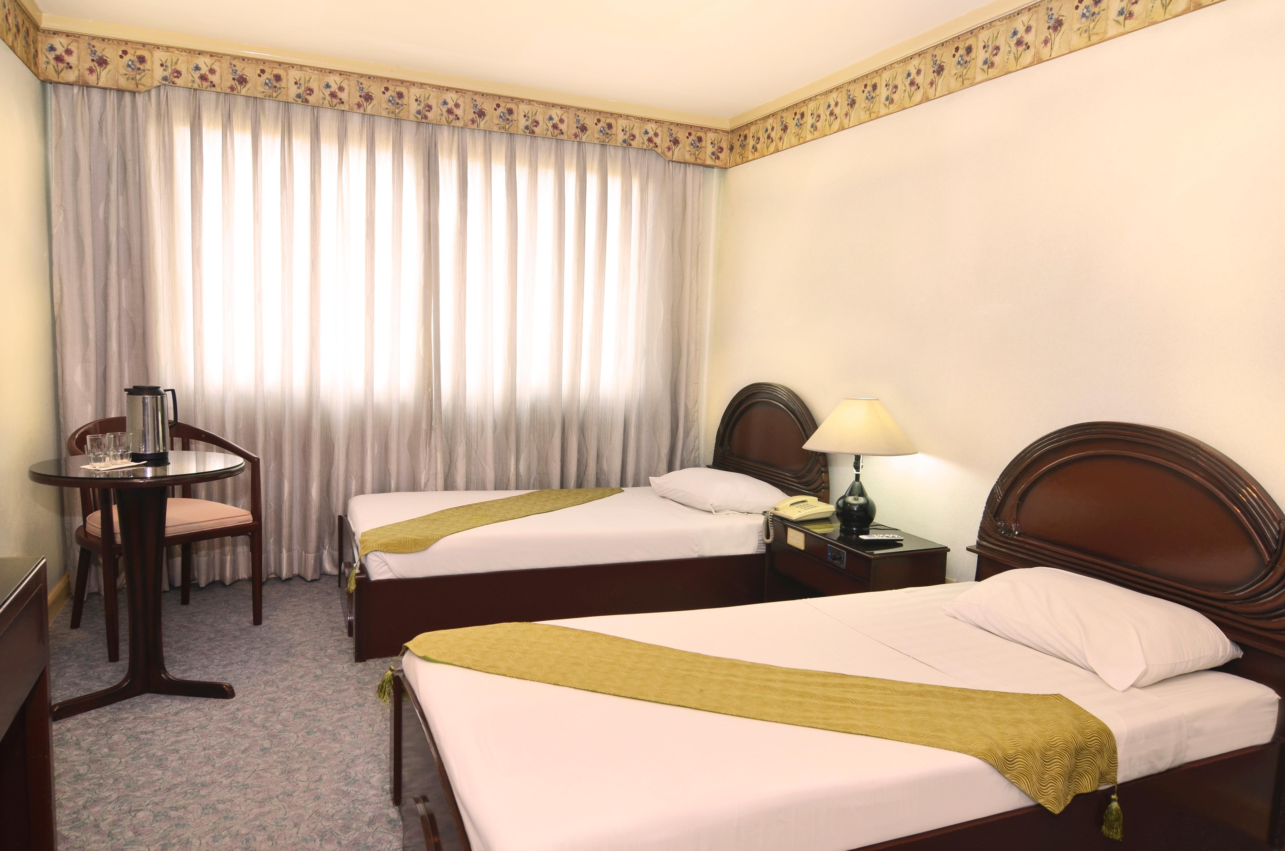 Holiday Plaza Hotel Cebu Dış mekan fotoğraf