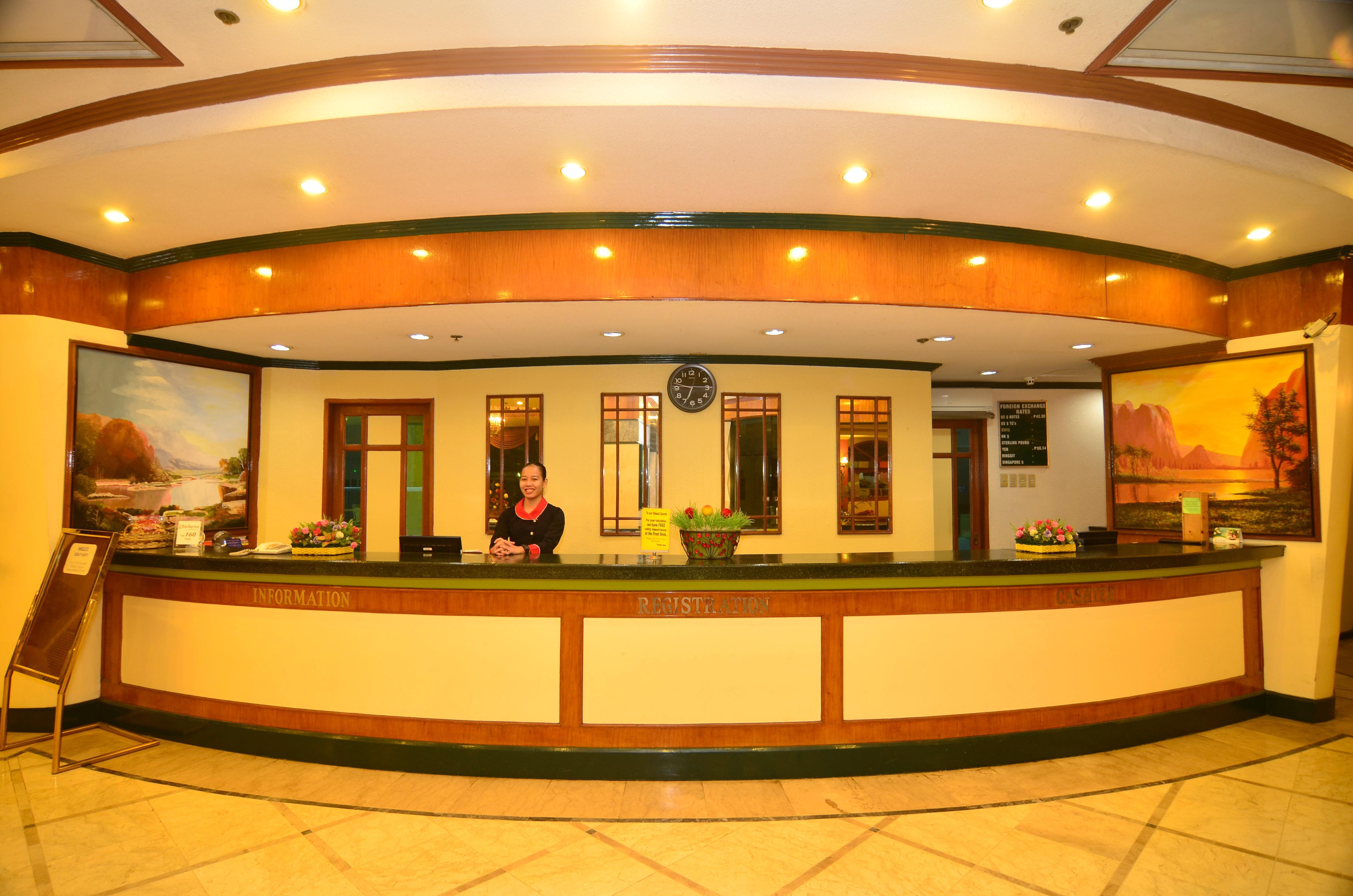 Holiday Plaza Hotel Cebu Dış mekan fotoğraf