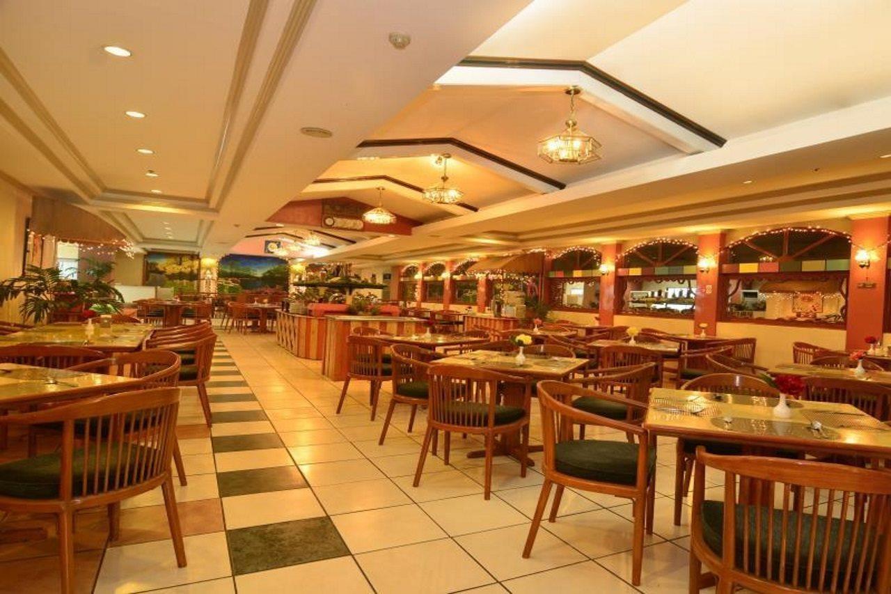 Holiday Plaza Hotel Cebu Dış mekan fotoğraf