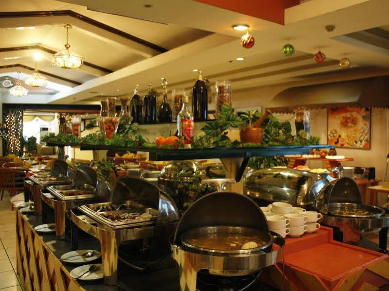 Holiday Plaza Hotel Cebu Dış mekan fotoğraf